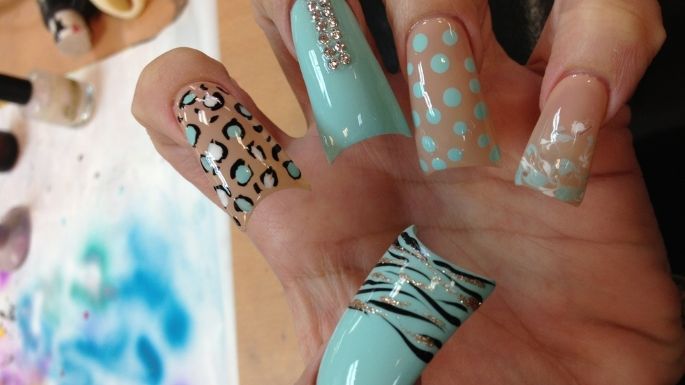 Ugly nails: Uñas de 'pato', el diseño de uñas que simulan las patas de estas aves