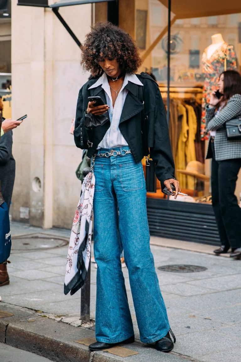 Jeans boho con camisas clásicas