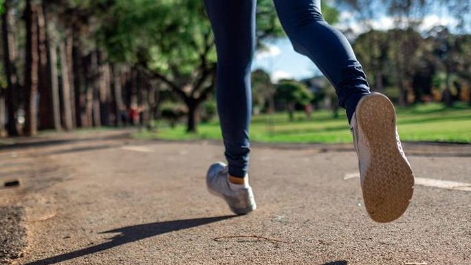 ¿Haces deporte? Toma en cuantas estas medidas para ejercitarte en días calurosos