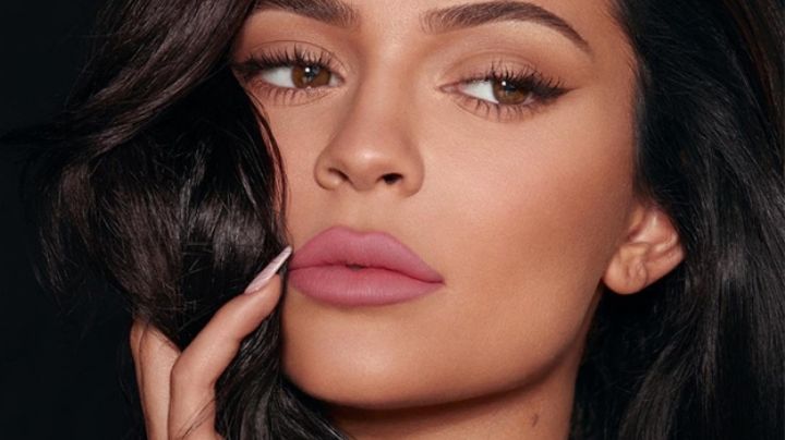 Voluminizadores de labios: Luce unos labios más grandes y jugosos con estos cosméticos