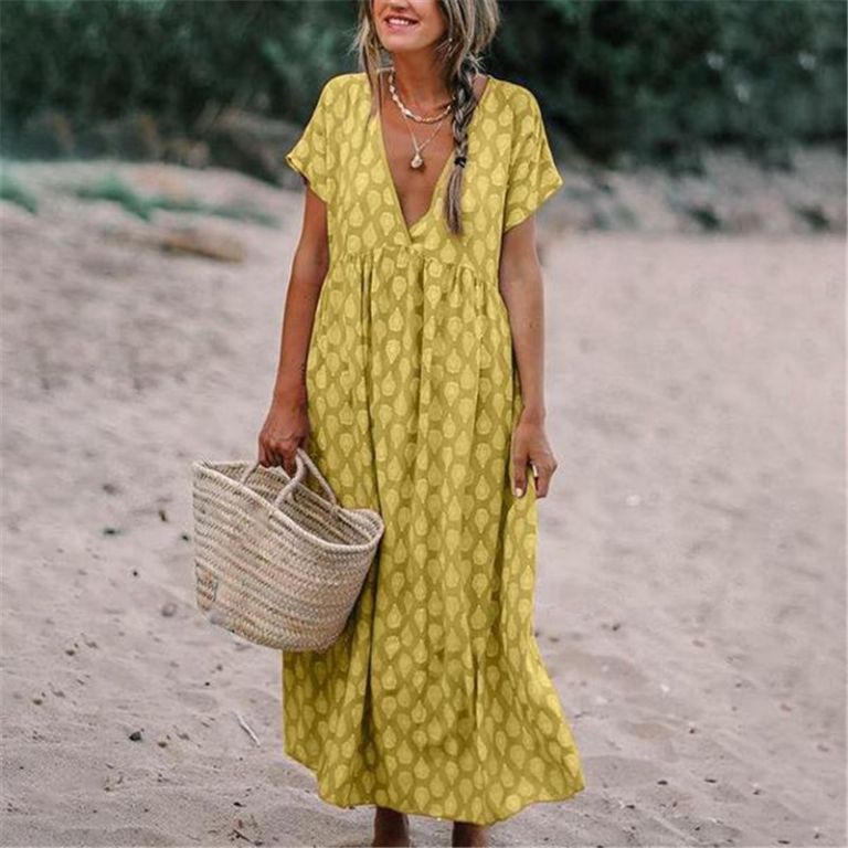 Los vestidos túnica son buenos para ir a la playa 