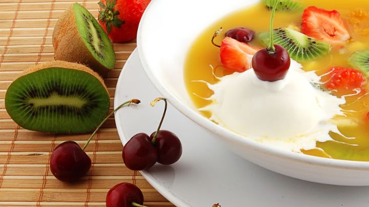Un platillo fuera de lo común: Sopa fría de frutas para los días calurosos
