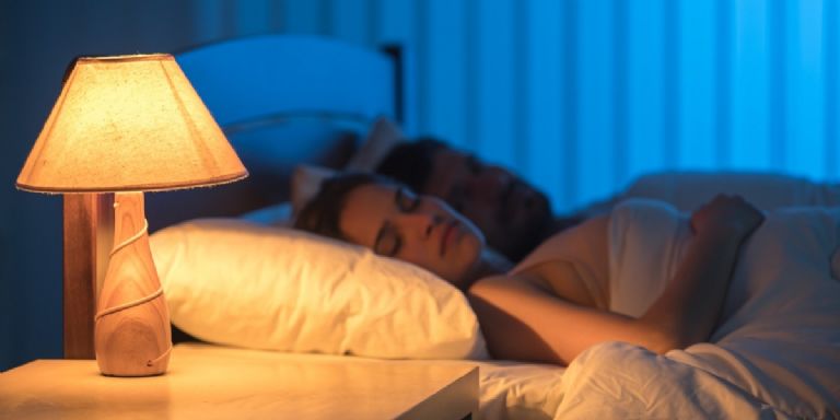 Dormir con Luz aumenta el riesgo de diabetes