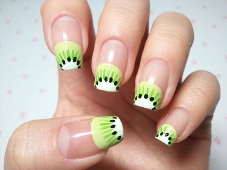 Uñas con diseños frutales