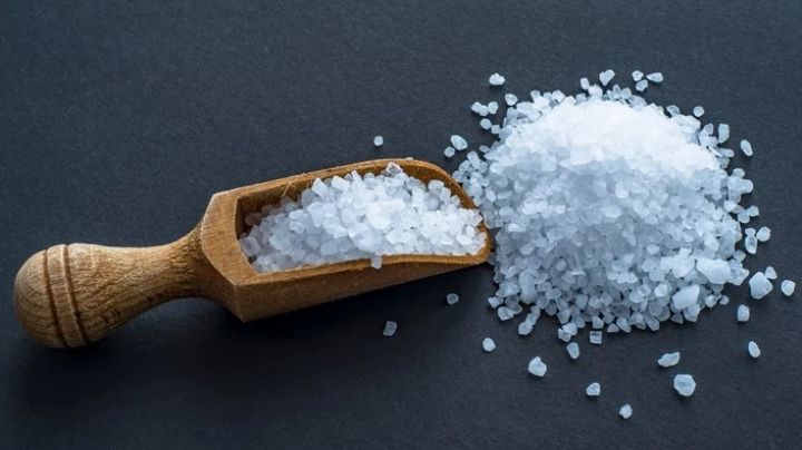 Úsala para limpiar: 4 formas en las que puedes desinfectar tu hogar con sal gruesa