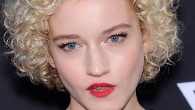 Julia Garner de 'Inventing Anna' podría protagonizar la biopic de Madonna