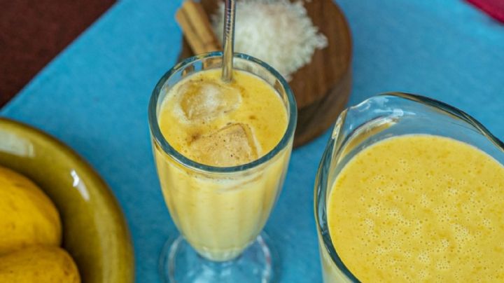 Ponle el sabor tropical a tus comidas con esta sabrosa agua de horchata con mango