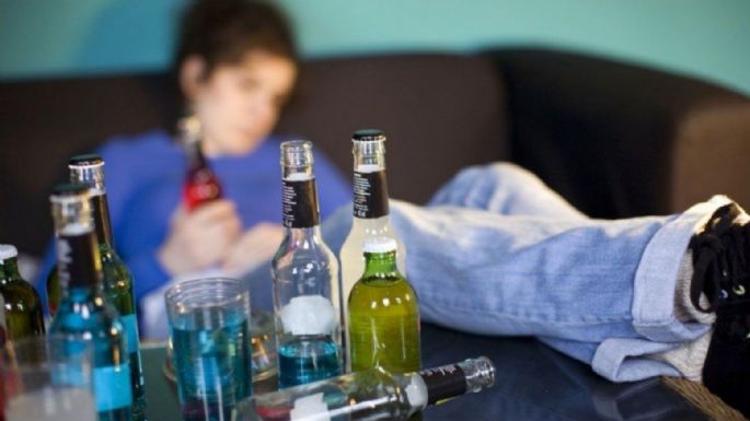 ¿Tus hijos consumen alcohol? Conoce cuándo debes comenzar a preocuparte 