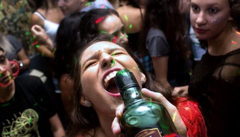 Consumo de alcohol en adolescentes 