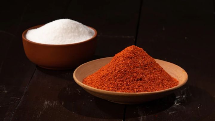 Mejora el sabor de tus platillos con esta sal de chile; sólo necesitas 3 ingredientes