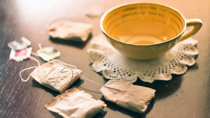 No las tires a la basura: 3 ideas para reutilizar las bolsitas de té usadas