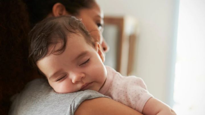 ¿Arrullas mal a tu bebé? Errores que puedes cometer a la hora de dormir
