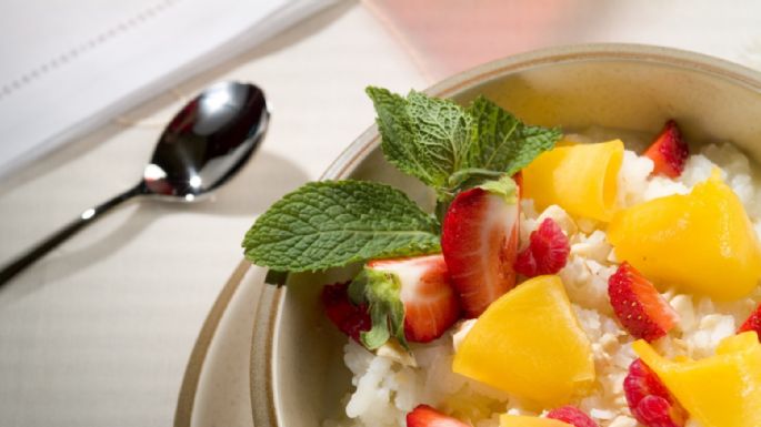 Dale el toque especial a tus tardes con este arroz con leche frutal