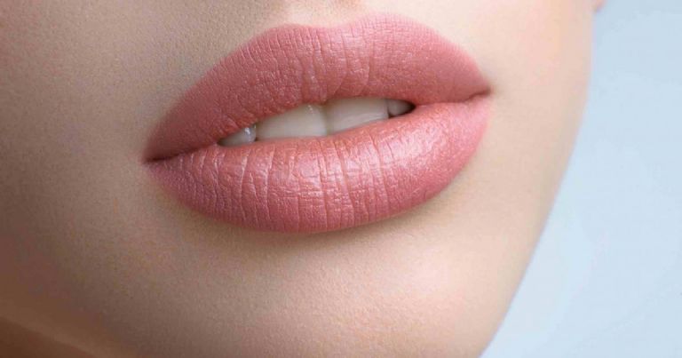 Cómo pintar tus labios según su forma