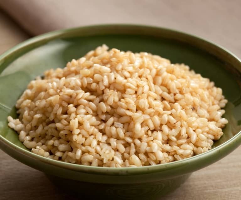 Por qué comer arroz integral