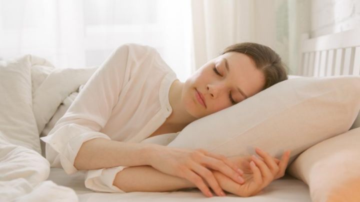 ¿Cómo limpiar una almohada amarillenta? Sigue estos consejos que funcionan