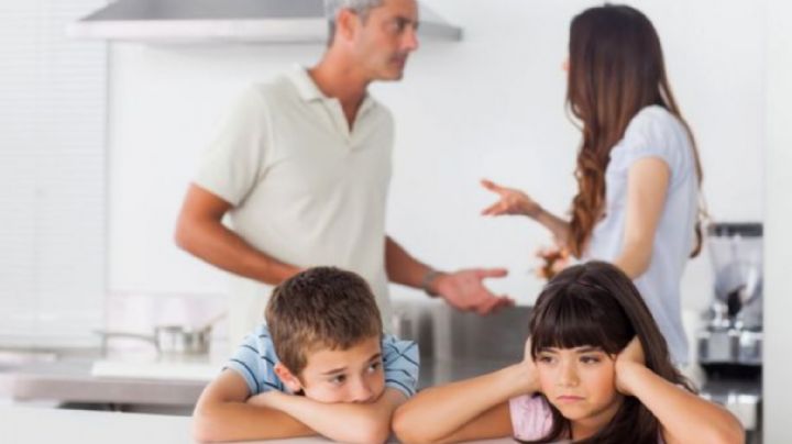 ¿Peleas mucho con tu pareja en casa? Así afectan las discusiones en casa a tus hijos