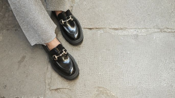 Los mocasines 'vintage' vuelven a estar de moda; tips para crear 'outfits' extraordinarios