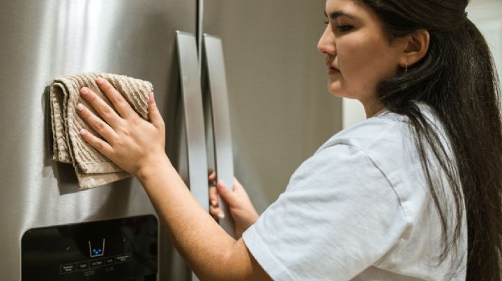 ¿Cómo eliminar el mal olor del refrigerador? Remedios caseros para devolverle el aroma fresco