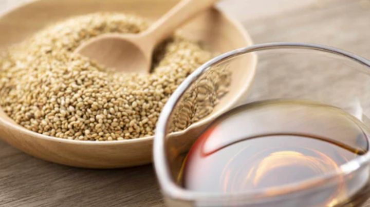 Conoce los beneficios de aplicar aceite de sésamo en el cabello