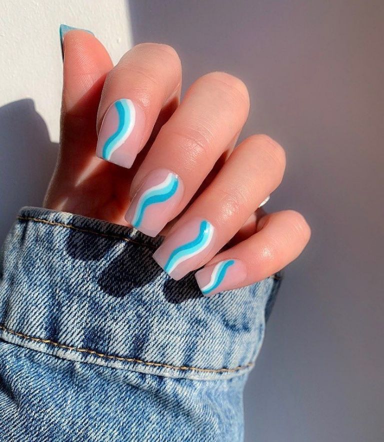 Swirl Nails