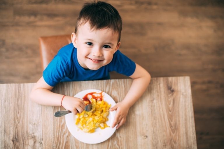 Cómo cuidar la alimentación de tus hijos