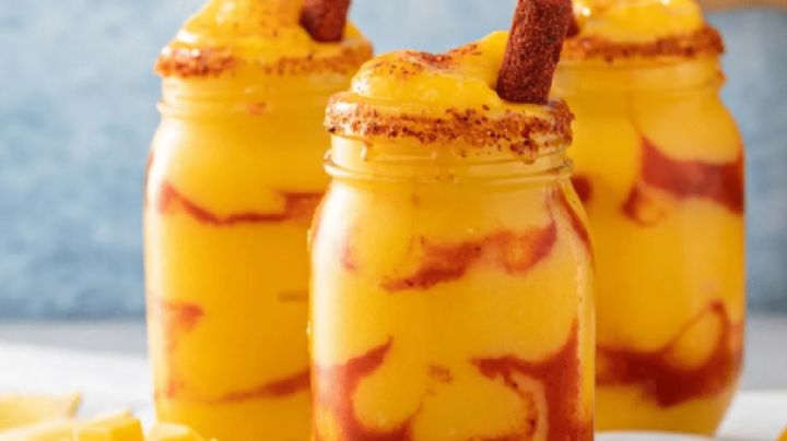 Prueba este frappé de mango con naranja y refresca tus tardes de primavera para olvidar el calor
