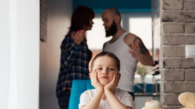 El peor error que pueden cometer los padres que ya no se quieren como pareja, es quedarse juntos