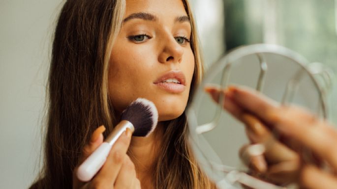 Descubre todas las tendencias de maquillaje y belleza virales de TiktTok que NUNCA debes probar