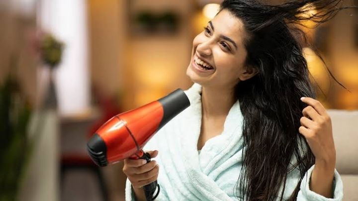 Si vas a comprar un secador de cabello; te damos algunos consejos para que elijas el mejor