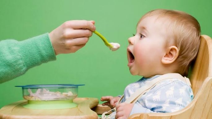 ¿Mamá primeriza? Te contamos todo lo que tienes que saber acerca de las papillas para bebés