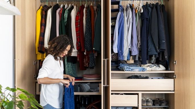 El armario que huele a humedad: Con estos 5 consejos siempre olerá fresco y tu ropa también