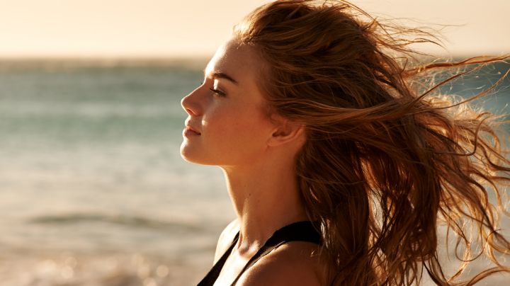 Protección solar para el cabello; los mejores consejos para mantener el cabello fuerte y sano