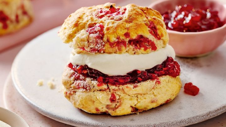 ¿Qué son los scones y por qué se apoderaron del Doodle de Google? Así podrás preparar la receta