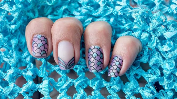 Manicura de sirena; este estilo de uñas que está de moda te hará creer que vives bajo el mar