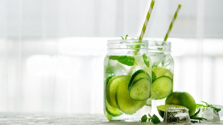 Beber agua de pepino: Conoce cada uno de los beneficios que tiene esta bebida para tu salud