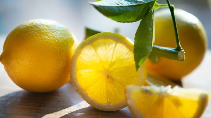 5 cosas que debes evitar al limpiar con limón; puede dañarlos de manera irreparable