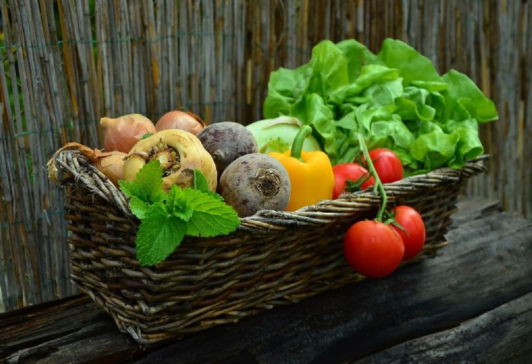 La biotina se puede conseguir a través de comida