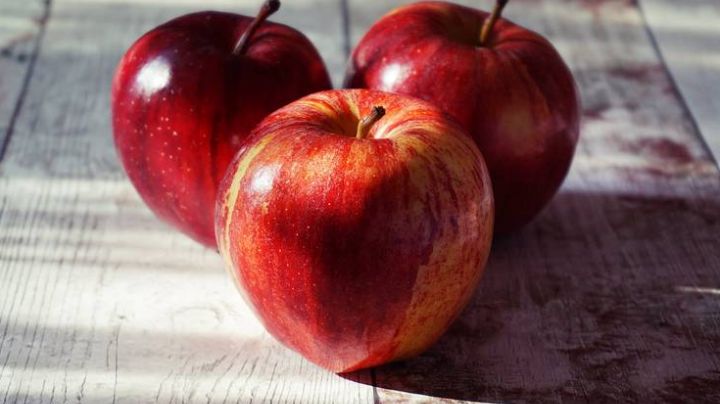 ¿Qué le pasa a tu cuerpo si consumes manzanas durante 2 semanas? Aquí encuentra respuesta